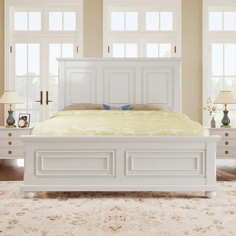 Traditional Town and Country Style Pinewood Vintage Queen Bed